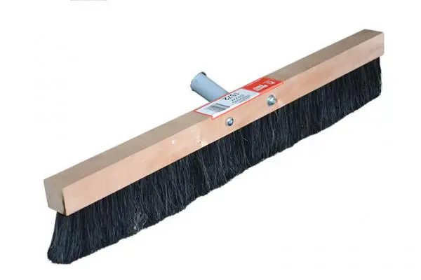 MasterFinish Finishing Broom 750mm